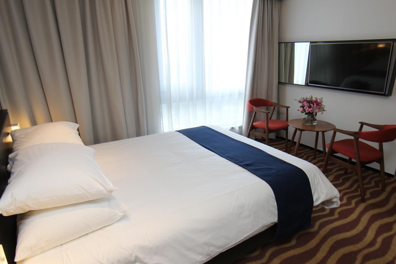 Gloucester Hotel Чеджудо Экстерьер фото